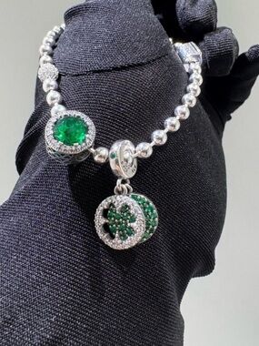 Pandora bracelet set